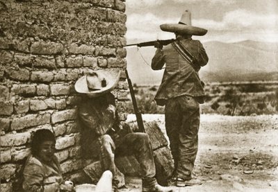 Rebel Snipers Attacking the City of Juarez, 10th May 1911 by Unbekannt Unbekannt